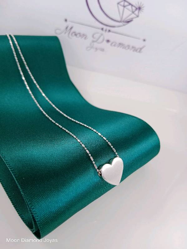 Collar Corazón Pasante 💚✨