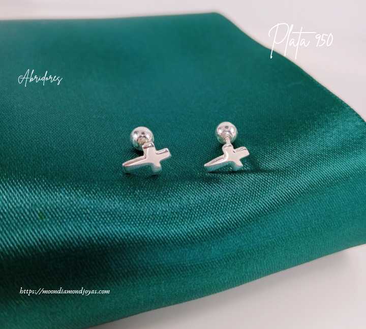 Aretes Cruz 