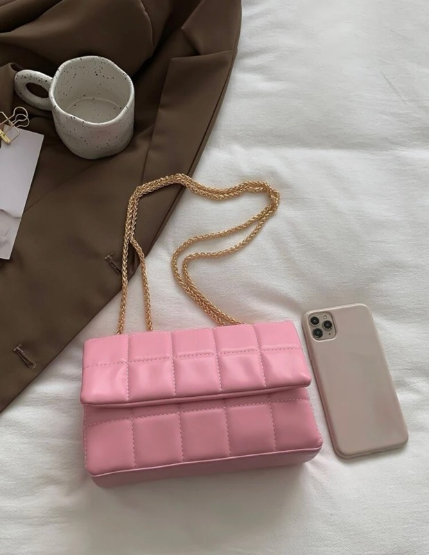 purse, mailbag, pencil_box