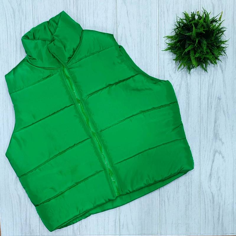 Chaleco Puffer - Standar / Verde  Diseño de indumentaria, Paño, Atuendo