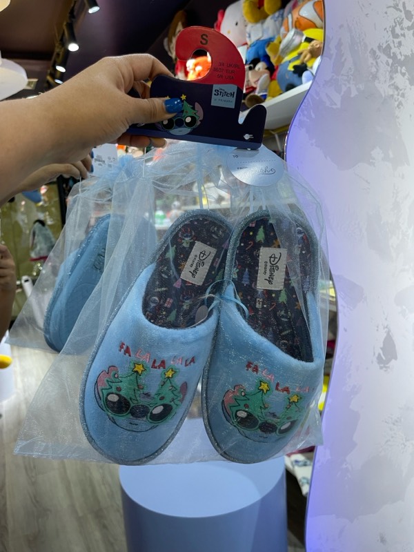 Pantuflas Stitch Navidad 