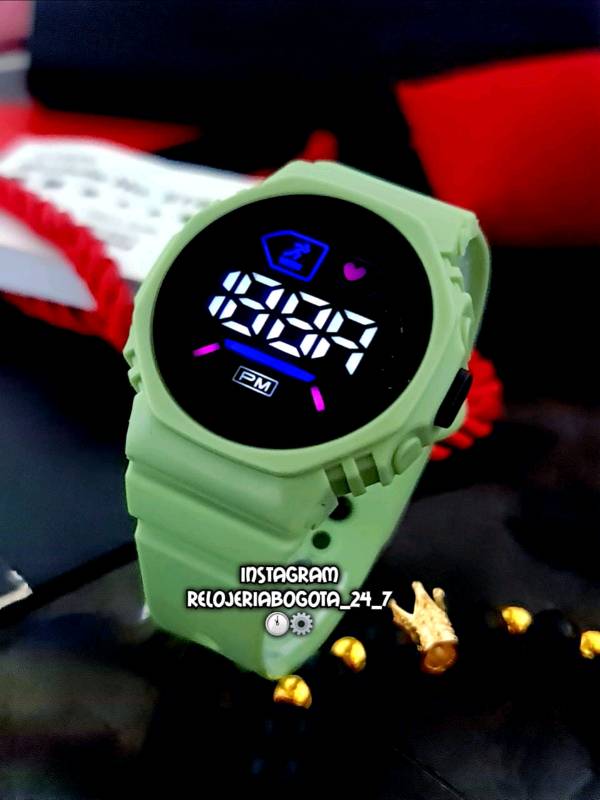 bottlecap, stopwatch, digital_watch