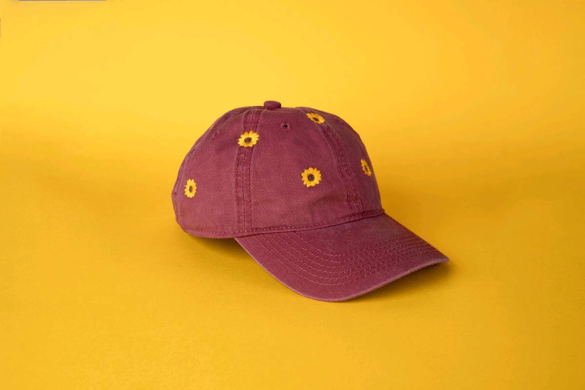 Gorra Guinda Girasoles en Lima