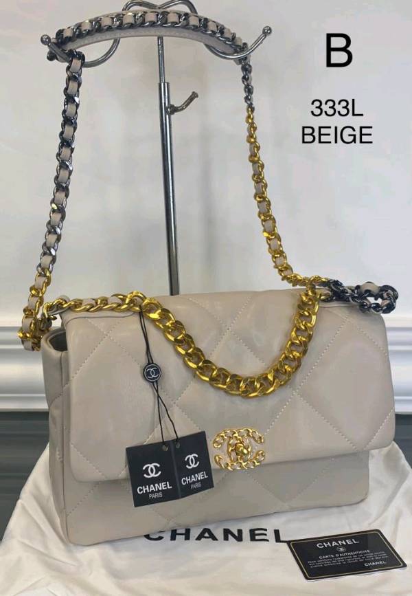 purse, mailbag, chain