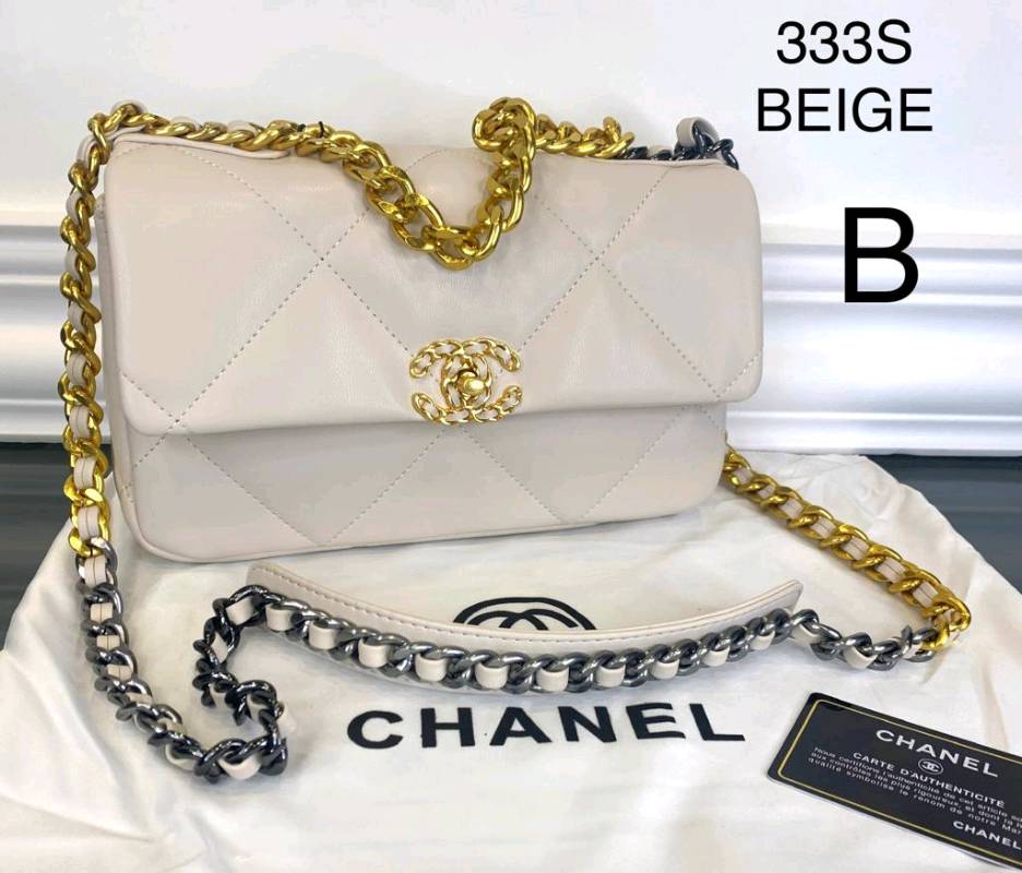 purse, chain, necklace