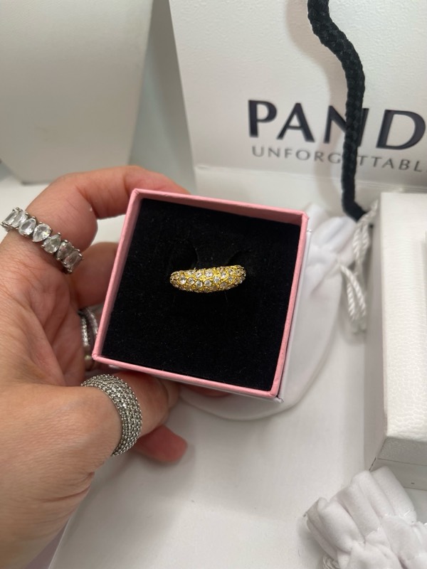 Anillo Pandora gold talla 6