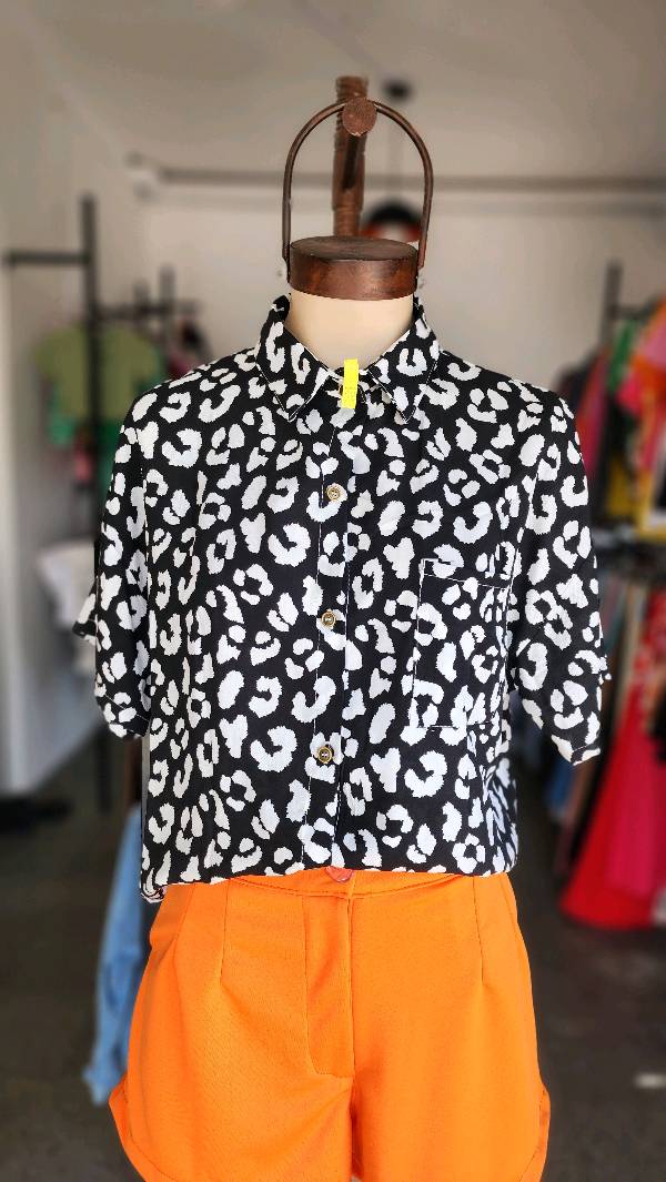 Camisa fibraba corte amplio