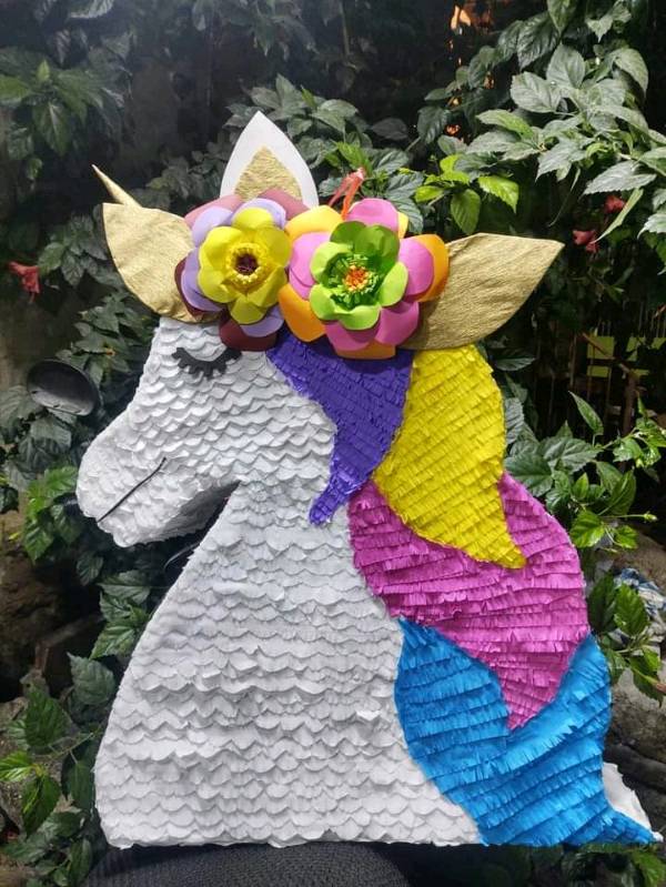 Piñatas Escobedo Durango - Para consentir a tu hermosa pequeña Piñata  Unicornio 1.20 mts de altura Todo sobre pedido al 6181055797  #piñatasescobedo #piñataunicornio #piñatasgrandes