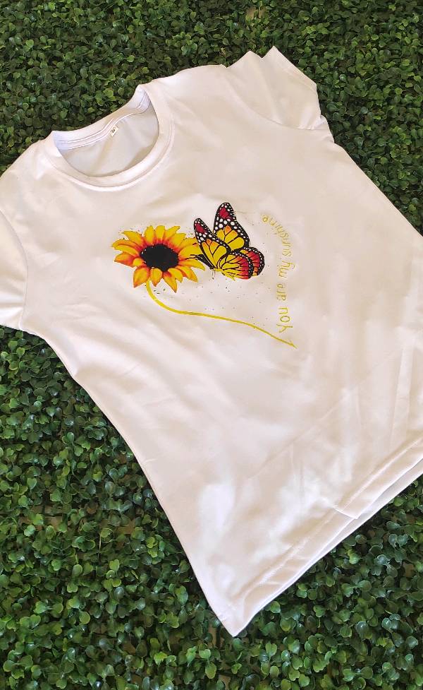 Playera Mariposa y Girasol en Amatitlan