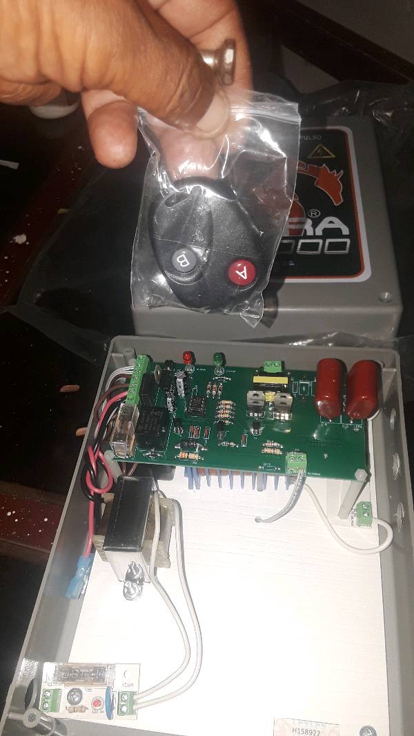 Energizador para cerco electrico 