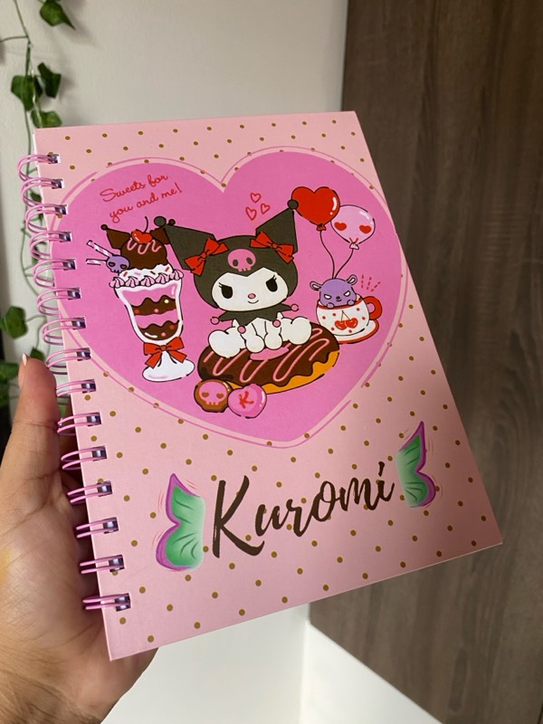 CUADERNO KUROMI ARGOLLADO