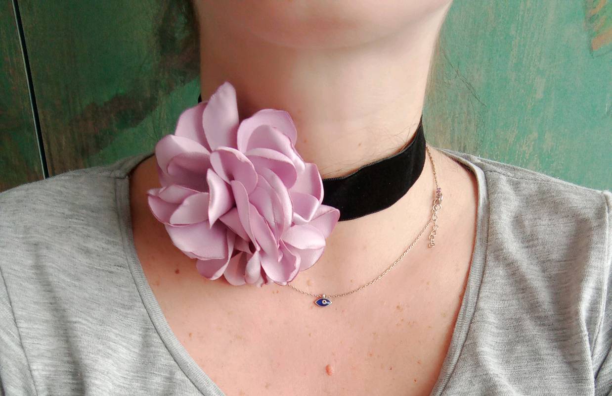 Chocker Flor Rosada 