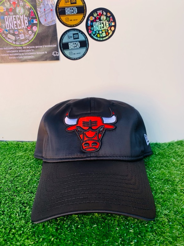 Chicago Bulls Satin 