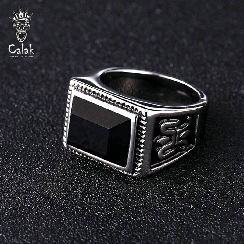 Anillo Black Square