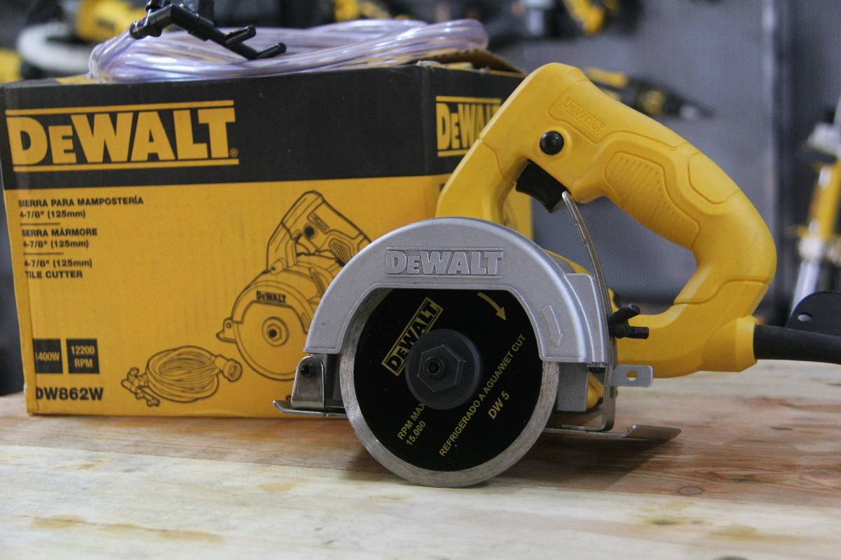 CORTADORA DE LOZA 4" DeWalt DW862W