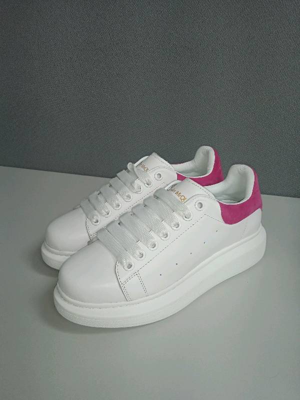 Mcqueen fucsia store