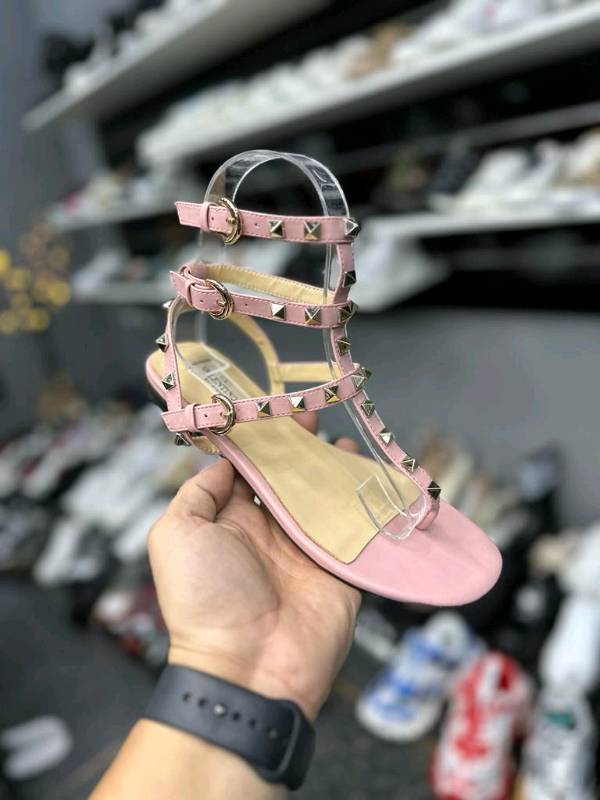 Sandalia rockstud outlet