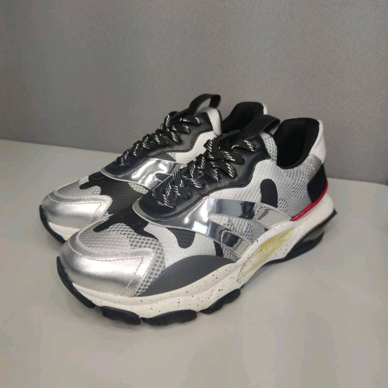 Valentino Bounce plateado en Caracas