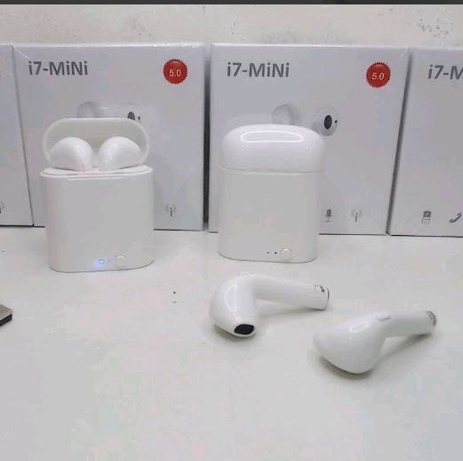 Auricular inal mbrico i7 mini