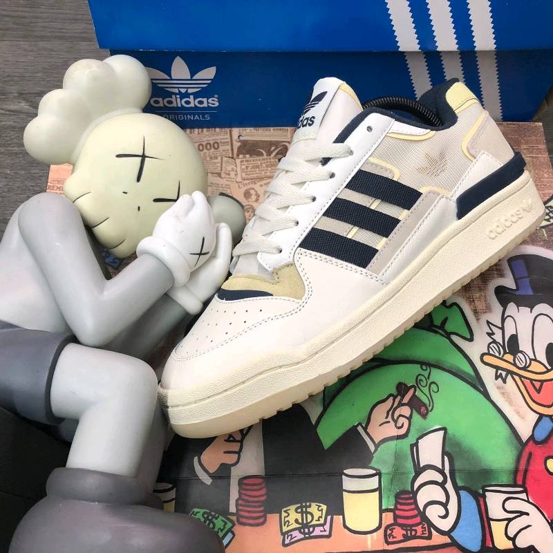 Adidas best sale forum quito