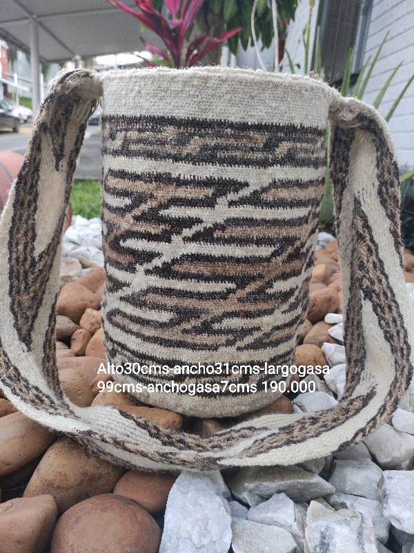 Mochilas arhuacas best sale