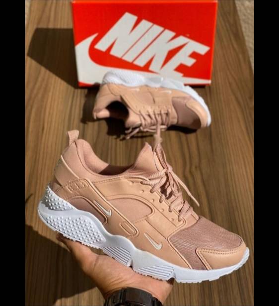 Tienda nike hotsell la plata