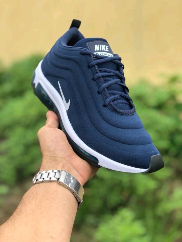 Zapatillas importadas brasileras en La Plata