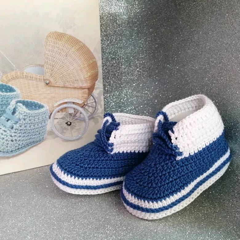 Zapatitos tejidos sales de niño