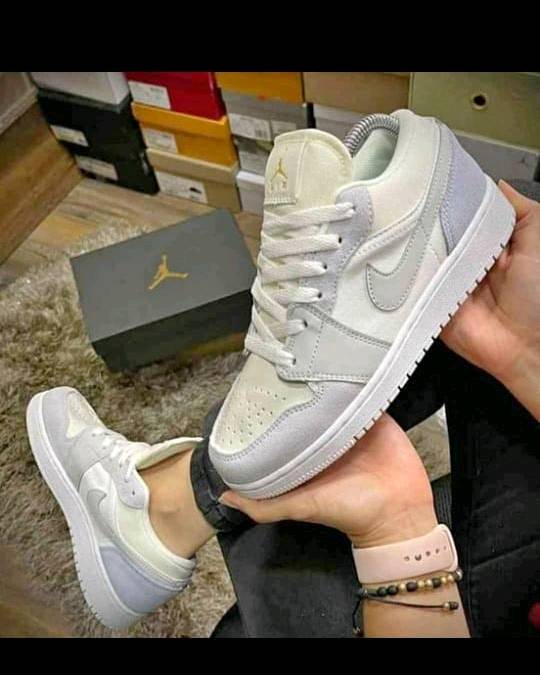 Jordan r1 hot sale
