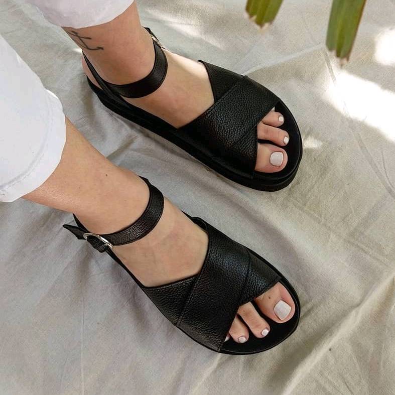 Sandalias shop cruzadas negras