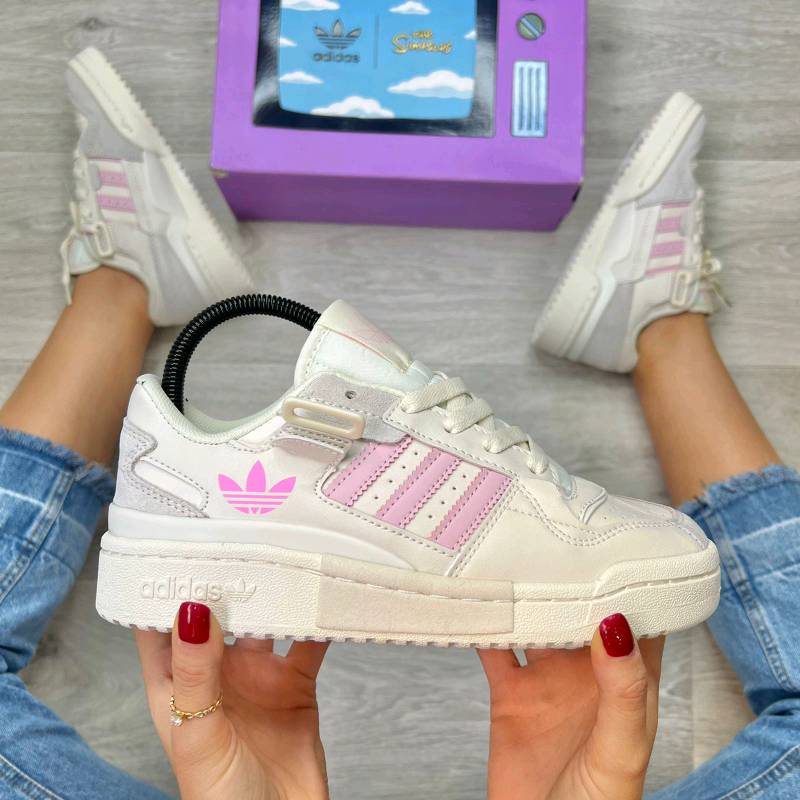 Adidas dama