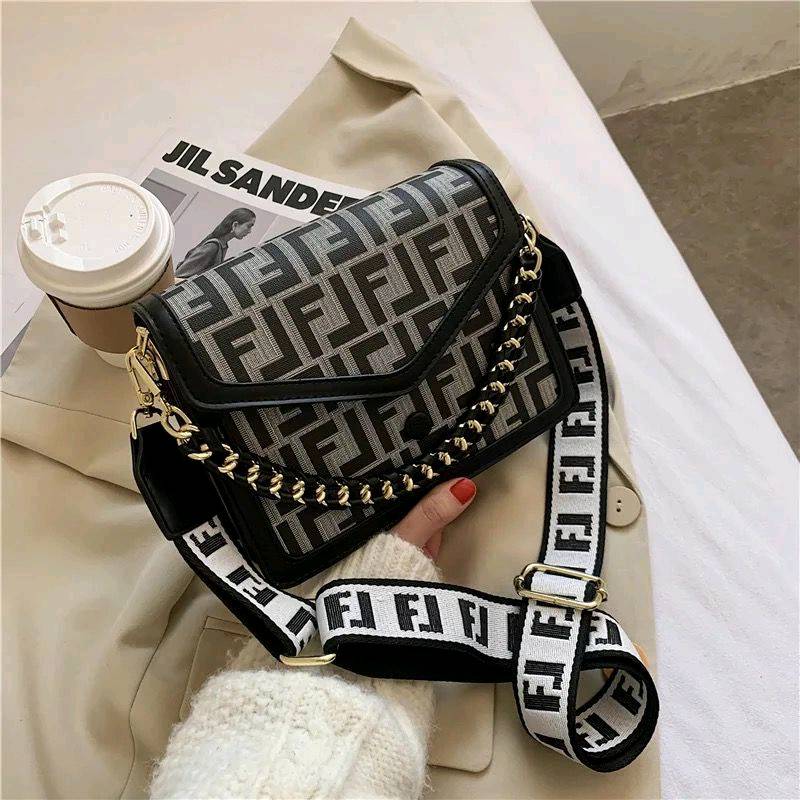 Bolsa fendi precio deals