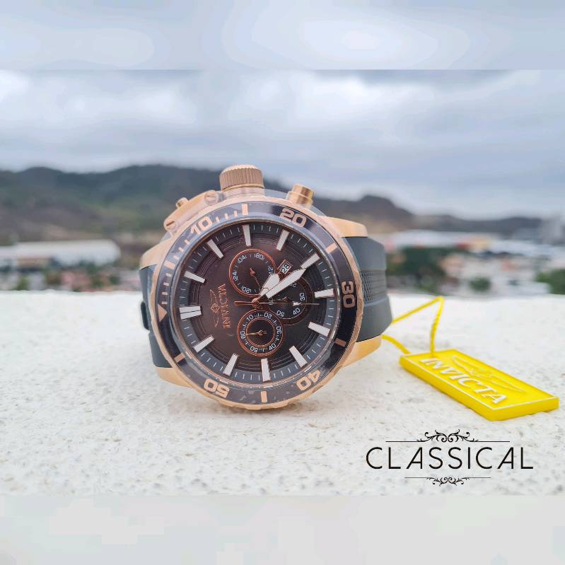 Invicta hotsell corduba chronograph
