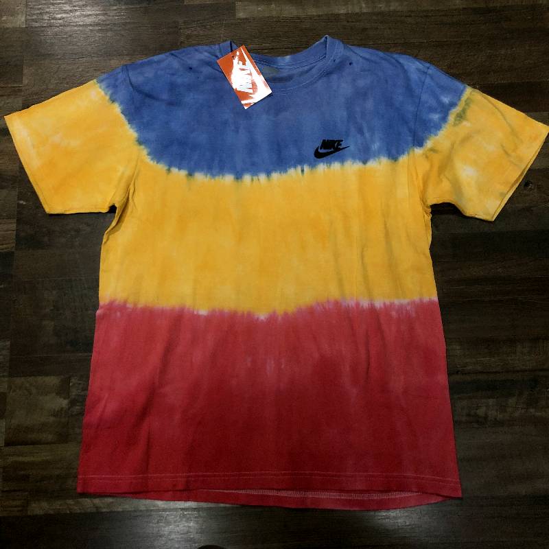 Camiseta TIE DYE NIKE