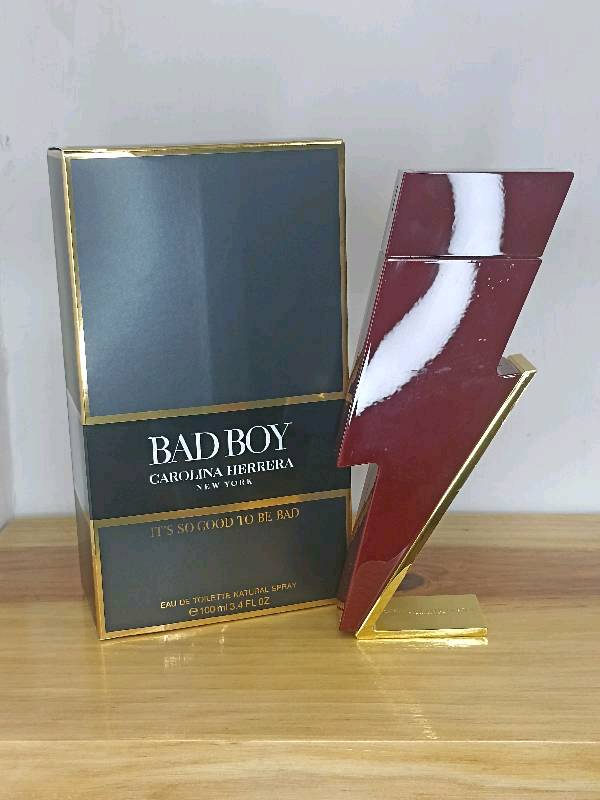 Bad boy on sale carolina herrera tiendas