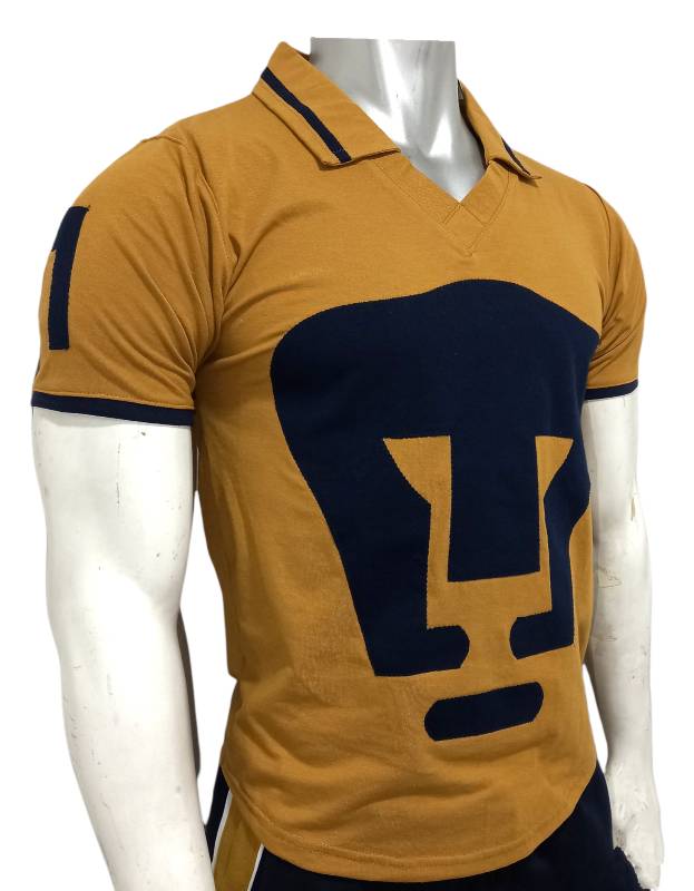 Uniforme pumas online retro