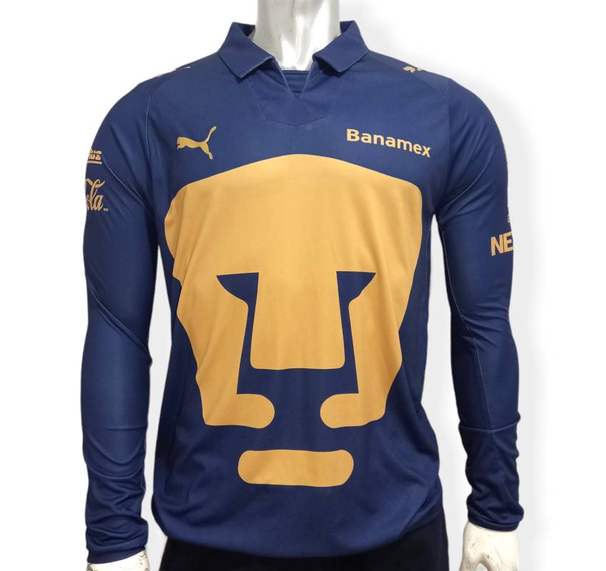 Playera pumas top 100 años unam
