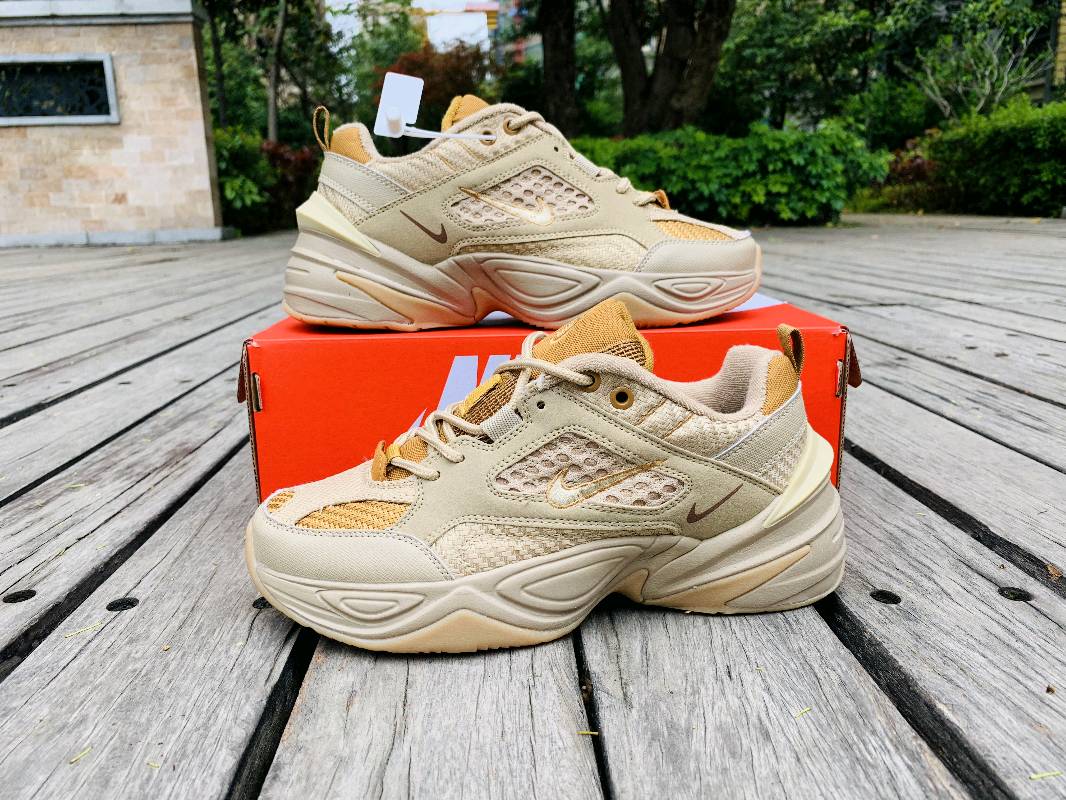 Nike M2K Tekno. en Panam