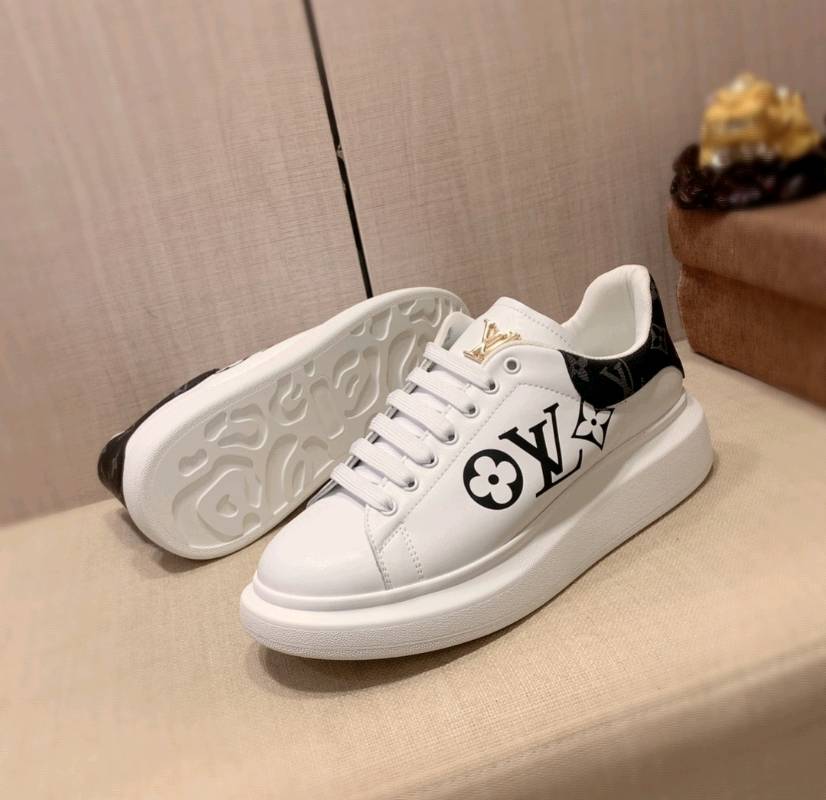 Alexander mcqueen sales x louis vuitton