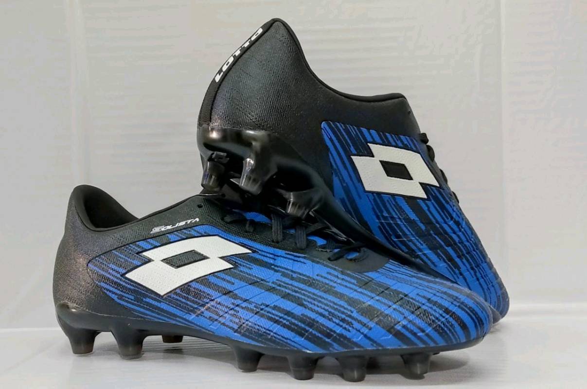 Botines Lotto en Fernando de la Mora