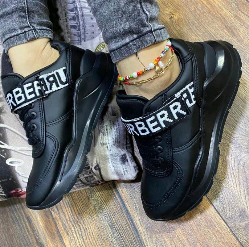 Burberry colombia hotsell zapatos