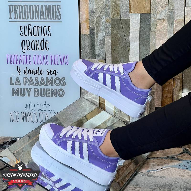 ADIDAS NISSAN DAMA en Cali