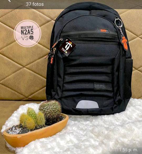 Bolsos Totto en Caracas
