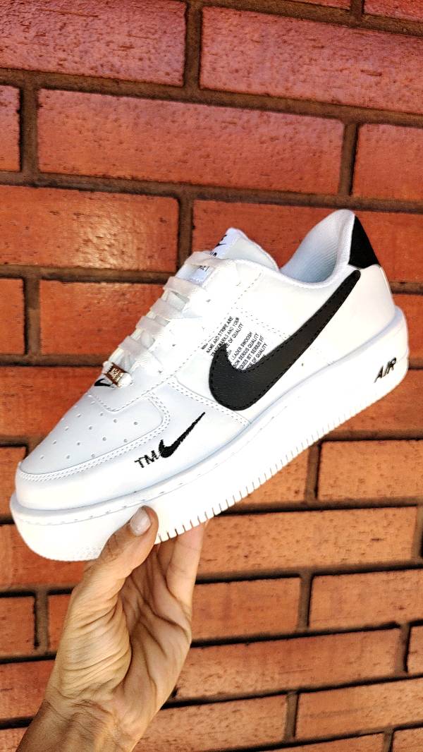 Air force TM blancas pipa negra en Zumpango del Rio