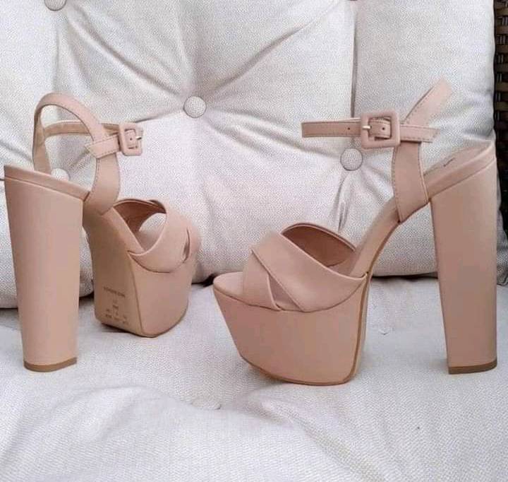 Tacones beige hotsell