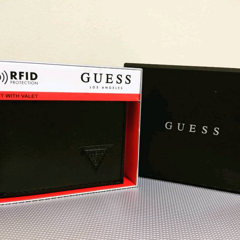 BILLETERA GUESS hombre en Lima