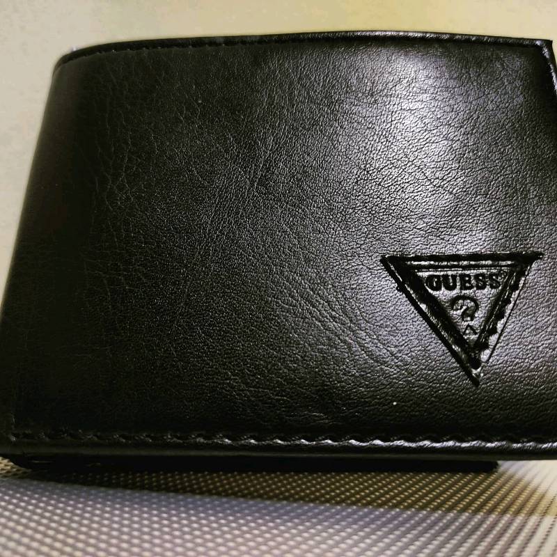 BILLETERA GUESS hombre en Lima