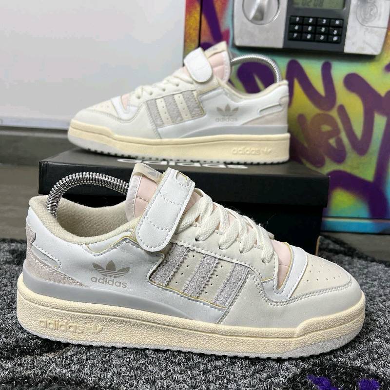 Adidas cali top