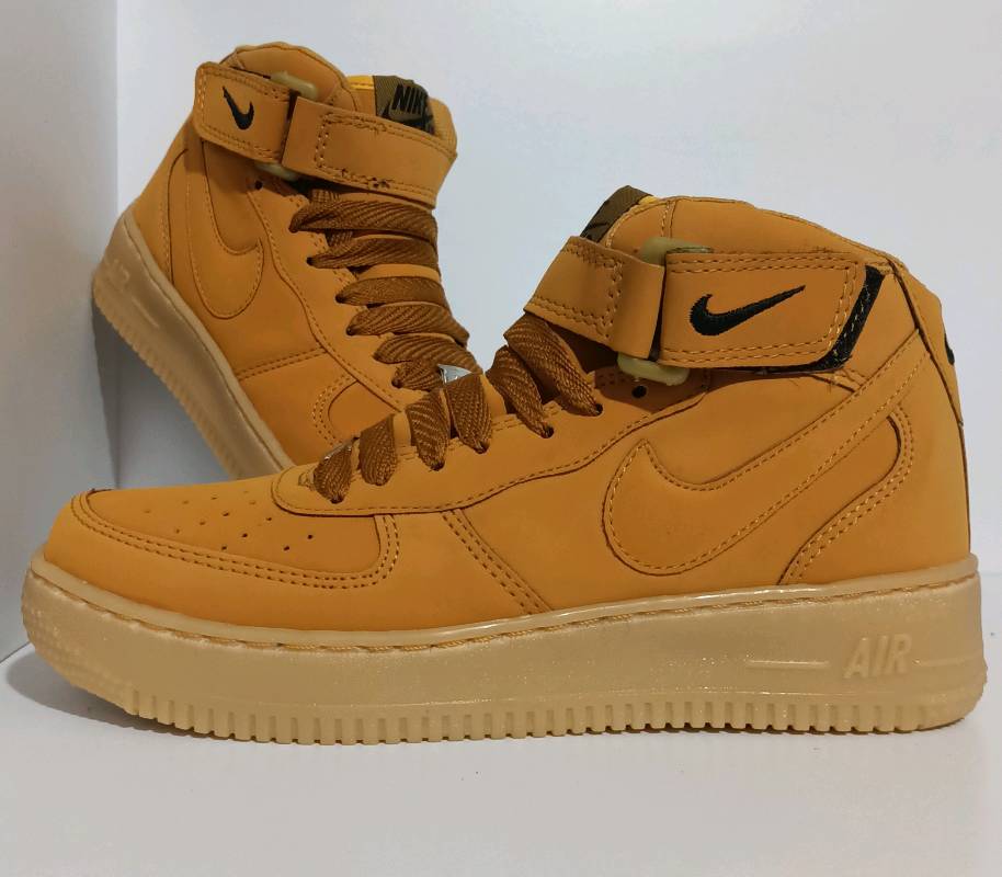 Botas nike sales color miel