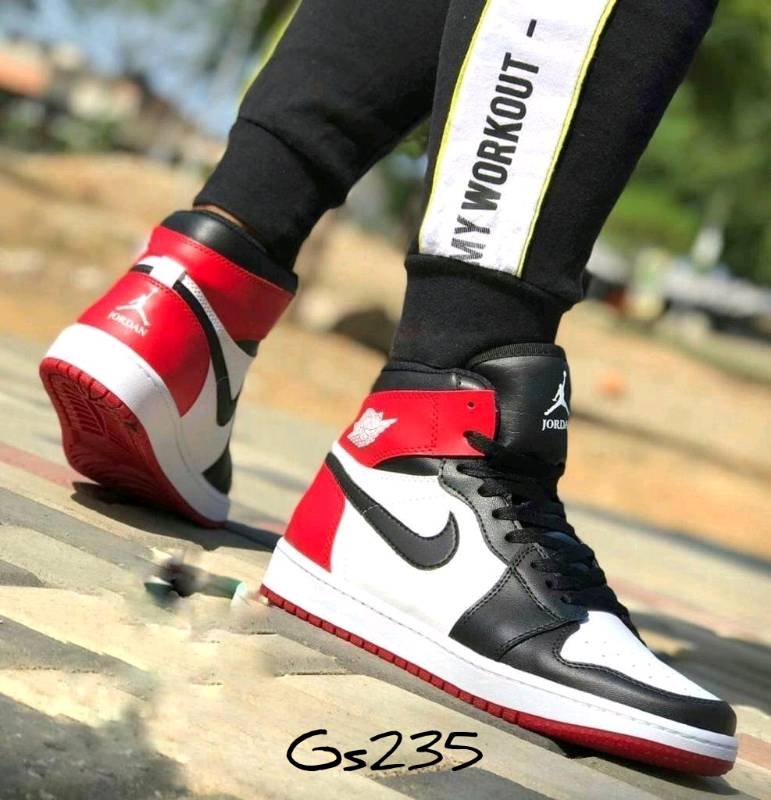 Zapatos Jordan Retro 1 en Caracas